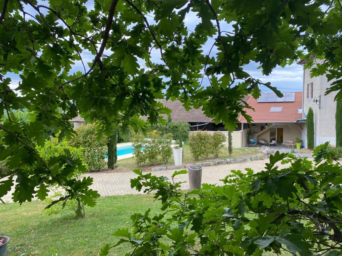 Les Berouds Hotell Salaise-sur-Sanne Eksteriør bilde